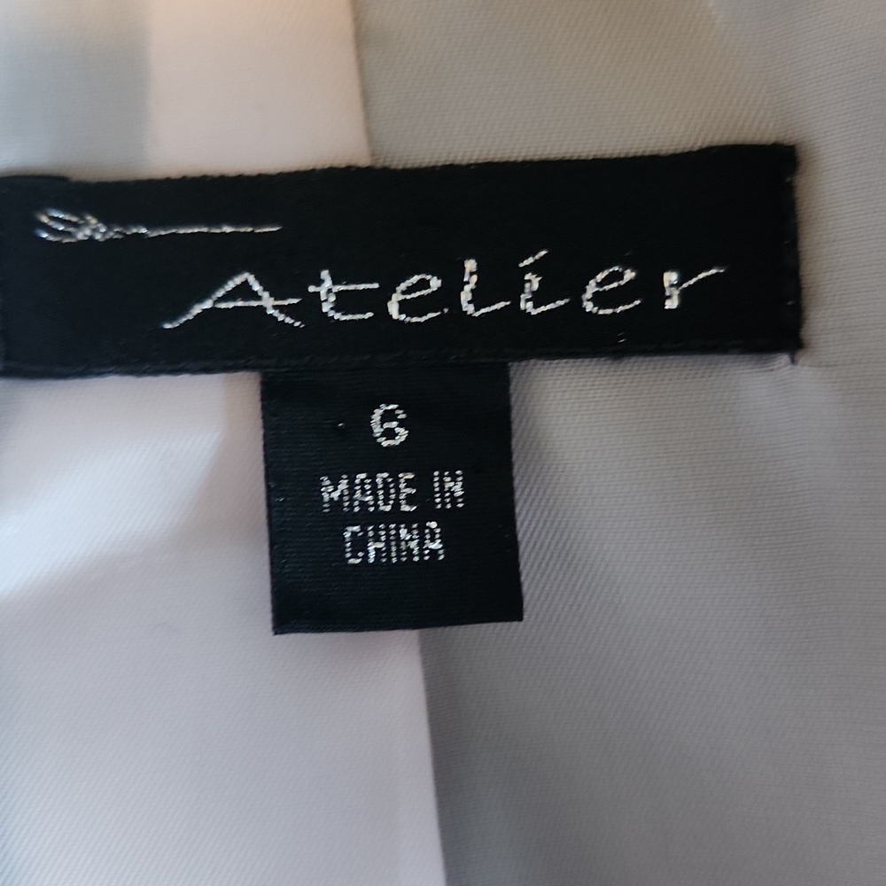 Atelier Gray Blazer - Picture 14 of 15